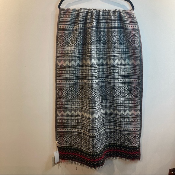 SIGNET Oversized Cotton Blend Made in India Large Wrap Shawl Soft Scarf NEW - Picture 4 of 11